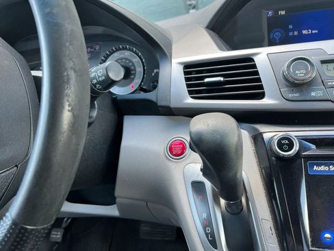 Used 2016 Honda Odyssey SE image 19