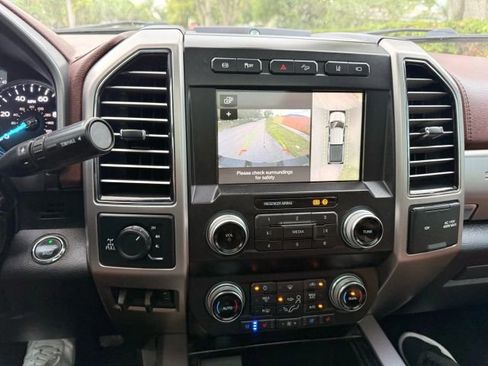 Used 2019 Ford F250 Platinum w/ Platinum Ultimate Package image 19