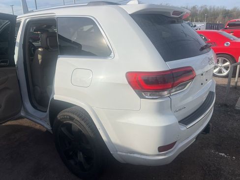 Used 2014 Jeep Grand Cherokee Overland w/ Advanced Technology Group image 10