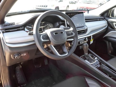 New 2026 Jeep Compass Limited image 4