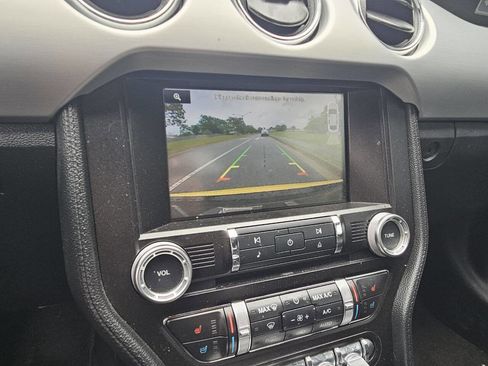 Used 2015 Ford Mustang GT Premium RWD image 19
