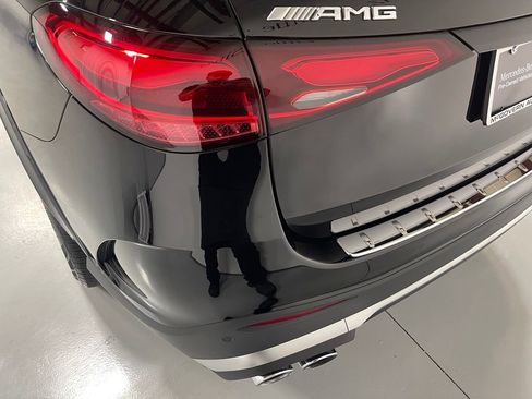 Used 2024 Mercedes-Benz GLC 43 AMG 4MATIC image 13