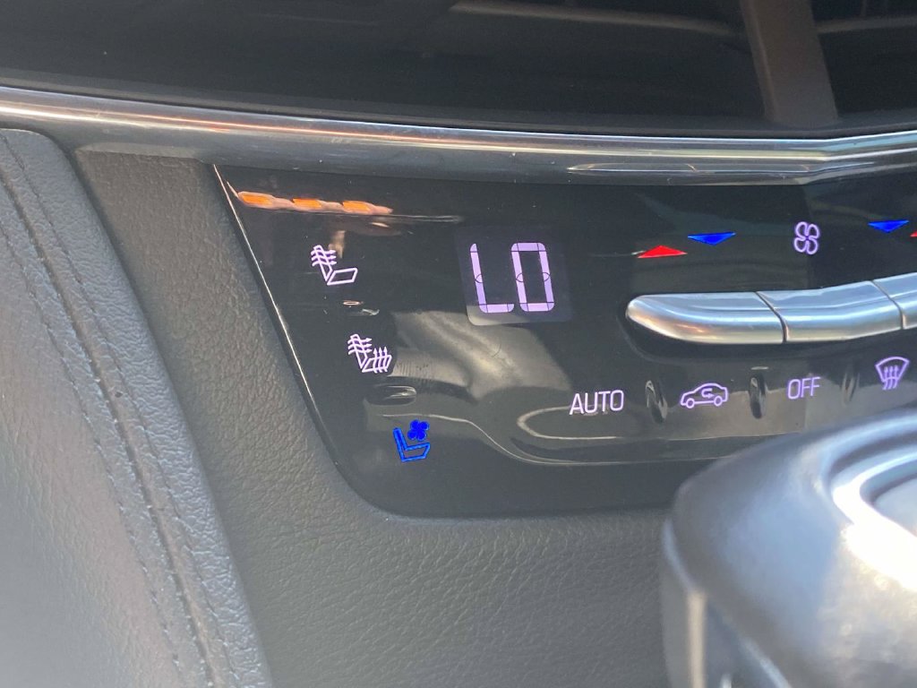 Used 2020 Cadillac CT6 Premium Luxury AWD/4WD image 26