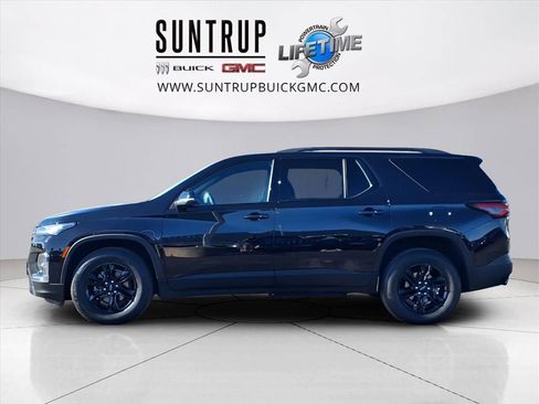 Used 2023 Chevrolet Traverse LT w/ Midnight/Sport Edition image 21