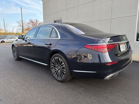 Used 2022 Mercedes-Benz S 580 4MATIC Sedan image 3