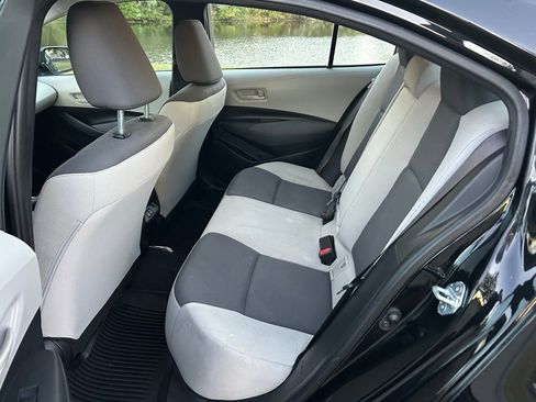 Certified 2024 Toyota Corolla LE image 17