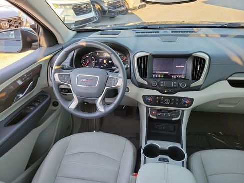 Used 2022 GMC Terrain Denali w/ Denali Premium Package image 7