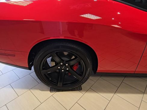 Used 2022 Dodge Challenger SRT Hellcat image 10