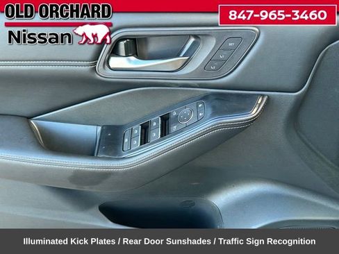 Used 2023 Nissan Rogue SL w/ SL Premium Package FWD image 10