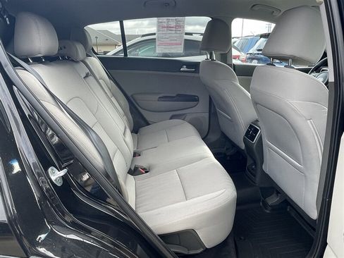 Used 2019 Kia Sportage LX FWD image 17