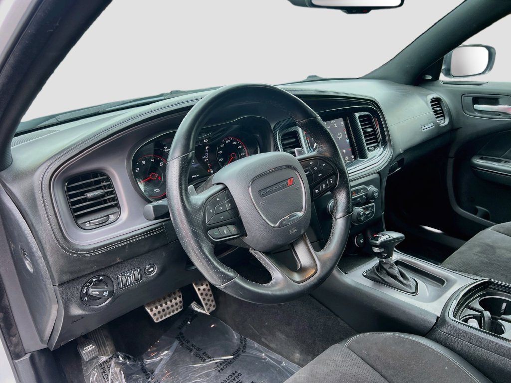 Used 2023 Dodge Charger R/T w/ Plus Group RWD image 9