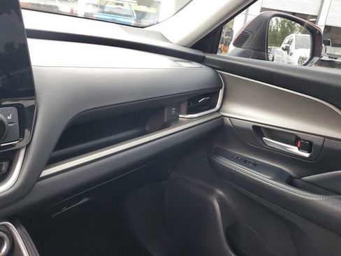 Used 2024 Toyota Grand Highlander FWD image 24