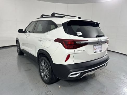 Used 2021 Kia Seltos S FWD image 34