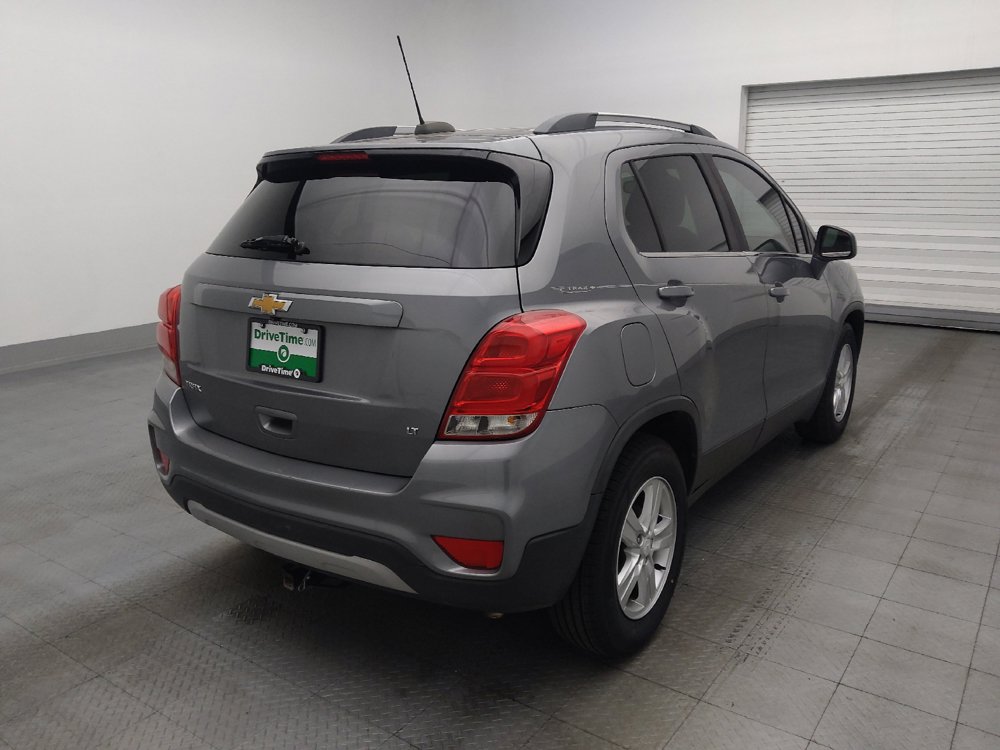 Used 2020 Chevrolet Trax LT FWD image 9