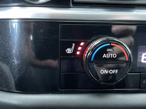 Certified 2023 Nissan Pathfinder SL w/ SL Premium Package image 20