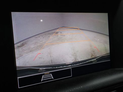 Used 2022 GMC Terrain SLE w/ Driver Convenience Package FWD image 29