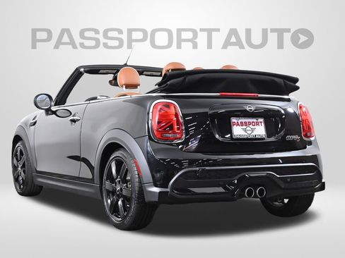 Certified 2022 MINI Cooper S image 6