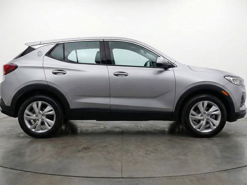 Used 2025 Buick Encore GX Preferred image 11