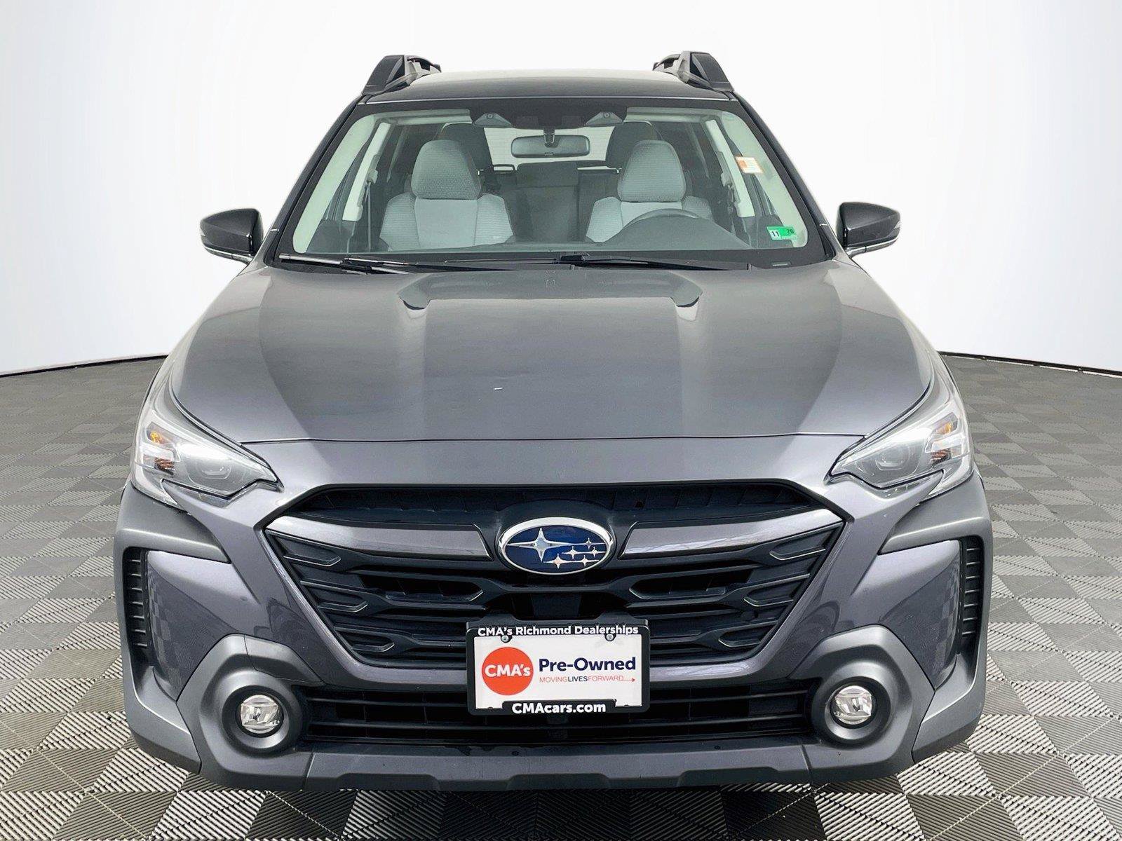 Used 2023 Subaru Outback Premium AWD/4WD image 2