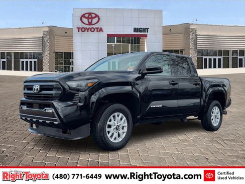 Certified 2025 Toyota Tacoma SR5 image 1