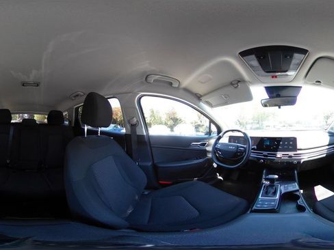 Used 2026 Kia Sportage LX AWD/4WD image 42