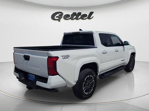Certified 2025 Toyota Tacoma TRD Sport RWD image 5