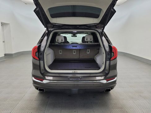 Used 2020 GMC Terrain Denali w/ Denali Premium Package FWD image 29