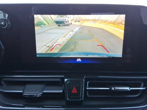 Used 2026 Chevrolet TrailBlazer RS w/ Convenience Package FWD image 16