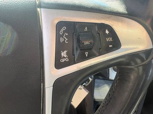 Used 2012 Chevrolet Equinox LT w/ Driver Convenience Package image 16