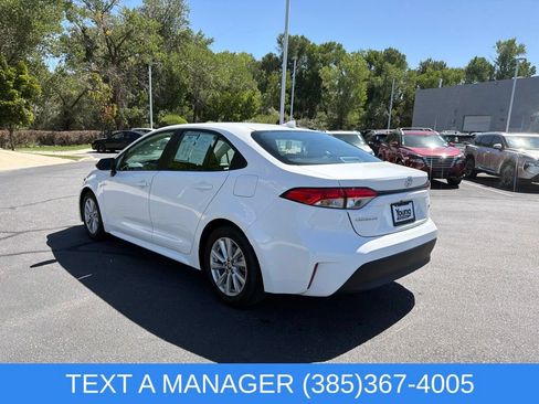 Used 2024 Toyota Corolla LE w/ LE Premium Package FWD image 6