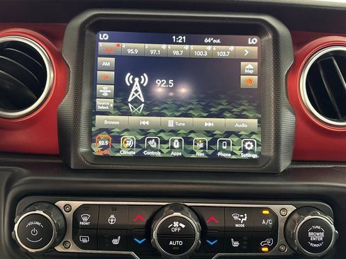 Used 2022 Jeep Wrangler Rubicon image 31