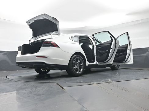 Certified 2023 Honda Accord EX image 47