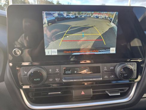 Certified 2025 Toyota Grand Highlander XLE image 26