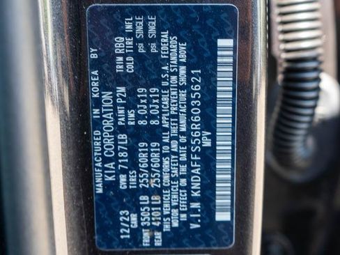 Certified 2024 Kia EV9 Wind AWD/4WD image 43