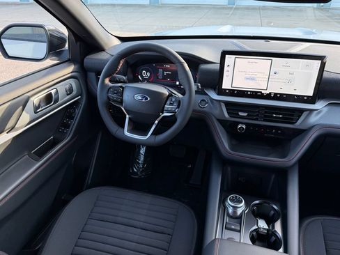 New 2026 Ford Explorer ST-Line w/ ST-Line Street Pack AWD/4WD image 26