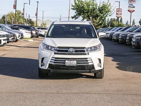 Used 2019 Toyota Highlander Limited AWD/4WD image 7