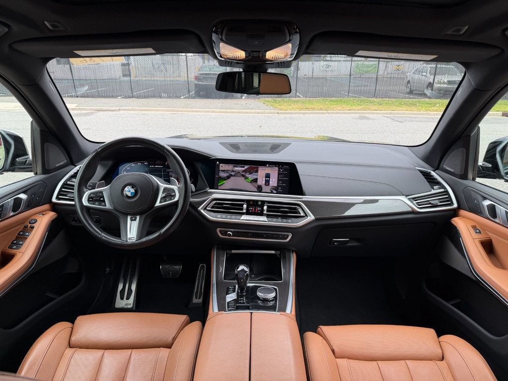 Used 2021 BMW X5 M50i AWD/4WD image 3