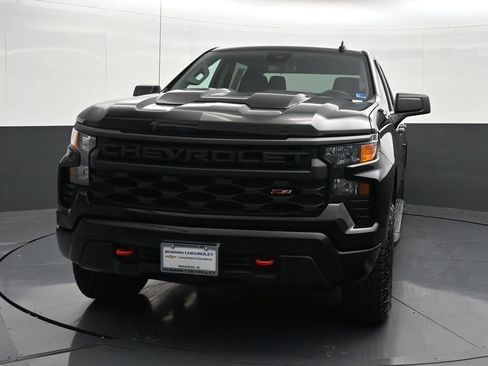 Used 2024 Chevrolet Silverado 1500 Custom Trail Boss AWD/4WD image 8