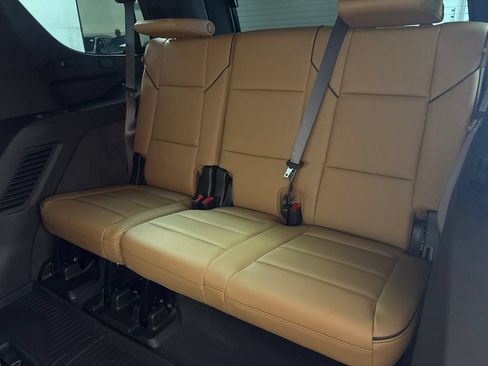 Used 2026 Cadillac Escalade Luxury w/ Touring Package AWD/4WD image 30