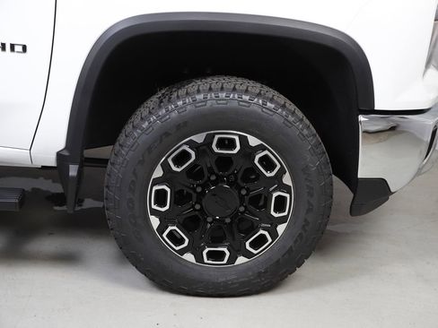 New 2026 Chevrolet Silverado 3500 LT w/ All Star Edition AWD/4WD image 7