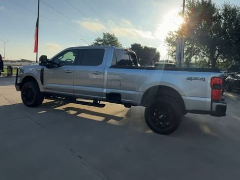 Used 2024 Ford F250 Lariat w/ Black Appearance Package AWD/4WD image 6