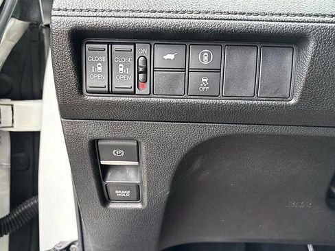 Used 2022 Honda Odyssey EX-L image 16