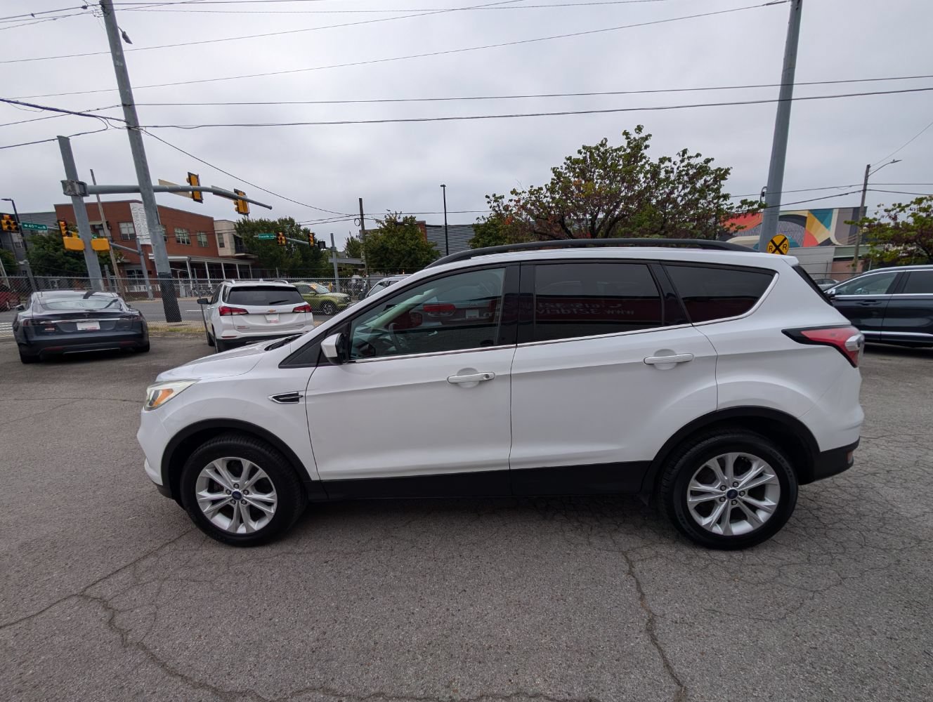 Used 2018 Ford Escape SE AWD/4WD image 9