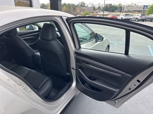 New 2026 MAZDA MAZDA3 2.5 S Sedan w/ Preferred Pkg image 11
