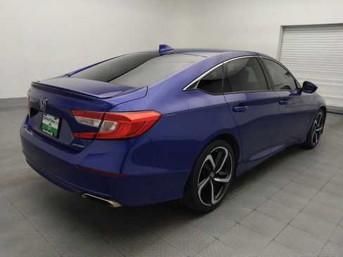Used 2018 Honda Accord Sport image 9