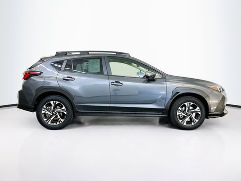 Used 2024 Subaru Crosstrek 2.0i Premium image 10