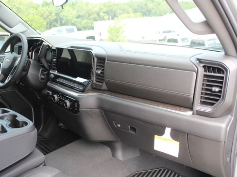New 2026 Chevrolet Silverado 1500 LT AWD/4WD image 14
