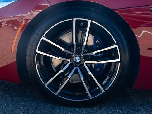 Used 2020 BMW Z4 M40i w/ Executive Package RWD image 4