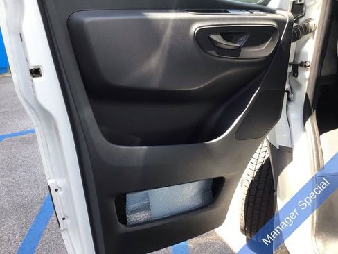 Used 2022 Mercedes-Benz Sprinter 3500 image 19