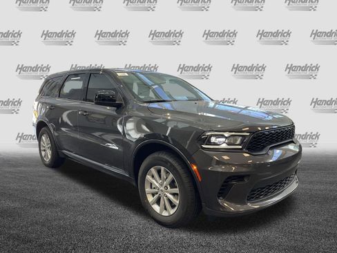 Certified 2025 Dodge Durango GT image 2